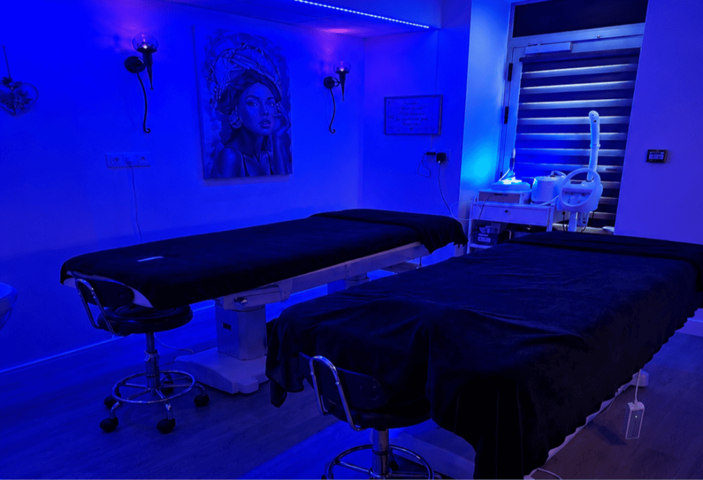 cabine-soins-esthetiques-myl-et-une-beaute-beville-le-comte